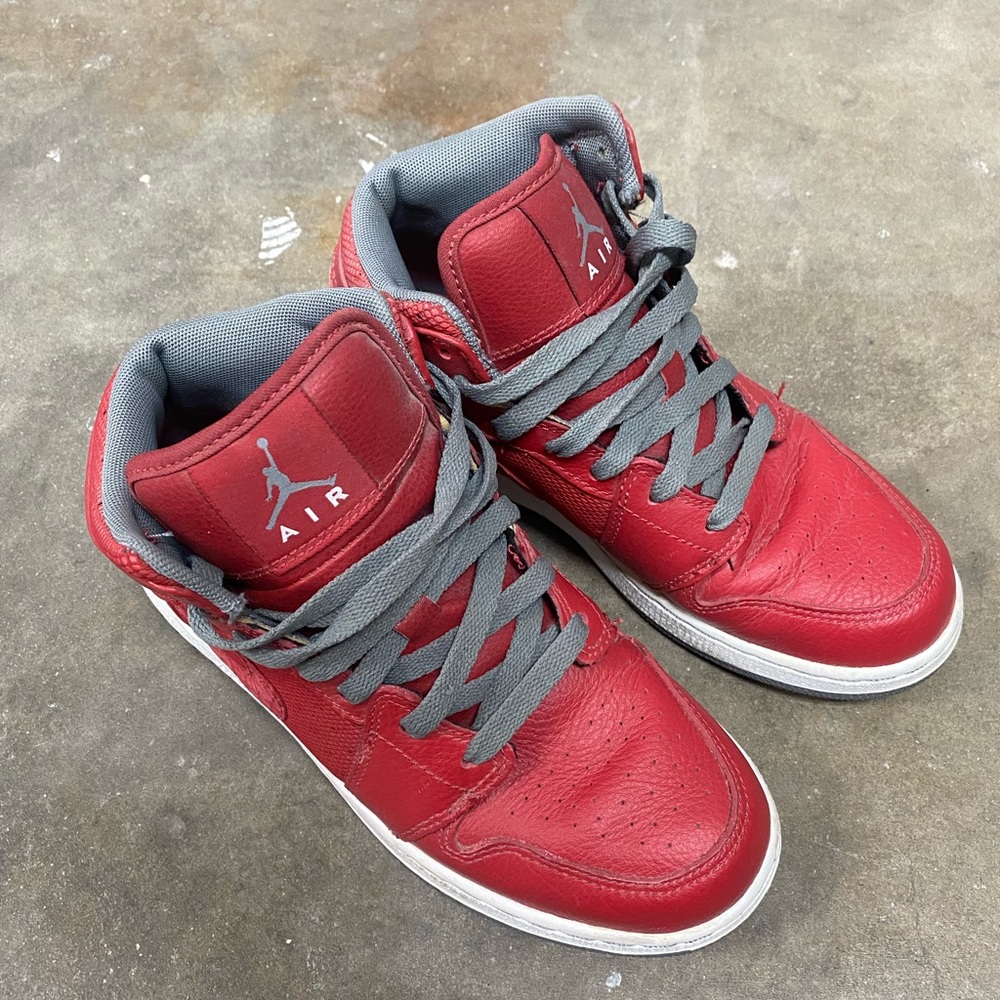 Pre-Owned Air Jordan 1